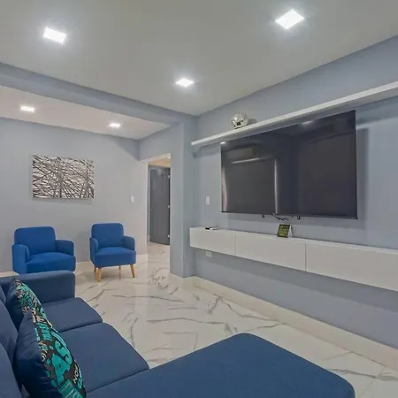 Beautiful 7Bdr Home By Isla Mujeres Ferry